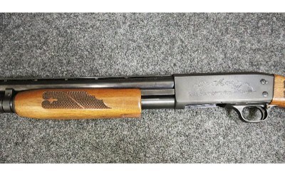 Ithaca ~ Model - 37 ~ 12 Gauge ~ Bottom Eject - Image 7 of 11