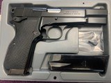 Browning Hi- Power 9mm - 2 of 4