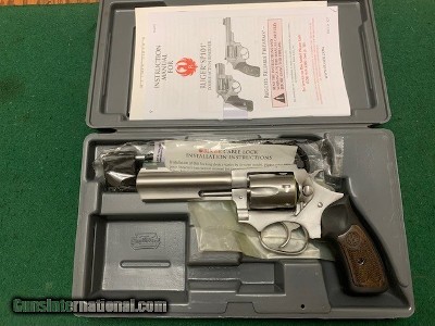 Ruger SP101 327 Federal