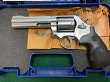 Smith & Wesson 686-6 5