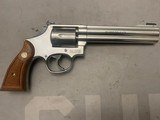 Smith & Wesson 617-1 22 LR - 3 of 6