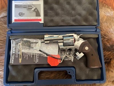 Colt Python 357 Mag 3