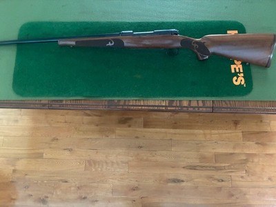 Winchester Model 70 XTR Featherweight 257 Roberts - Image 1 of 11