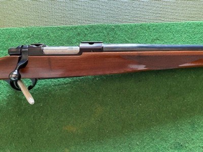Ruger 77 V 243 Win 24” Heavy Barrel - Image 3 of 9