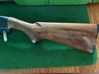 Remington 552 BDL Deluxe Speedmaster 22 LR - Image 4 of 8