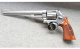Smith and Wesson 629-2 .44 Magnum 8-3/8 Inch - 1 of 1