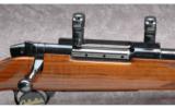 Weatherby Mark V .300 Wby. Mag. - 3 of 7