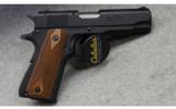 Browning 1911/22 Compact - 1 of 3