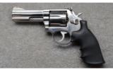 Smith and Wesson Model 686 - .357 - 2 of 3