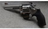 Smith & Wesson Model 686-6 - 2 of 3