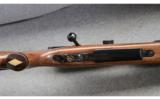 Weatherby Mark V - With Scope - 3 of 9