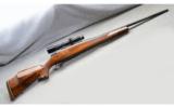Weatherby Mark V Left-handed - 1 of 9
