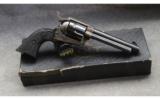 Colt Single Action Army - 4 of 4