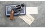 Smith & Wesson ~ Model 10-5 ~ .38 Special - 5 of 5