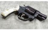 S & W ~ Model 36-2 ~ Chief's Special ~ .38 Spcl. - 5 of 7