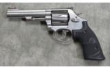 S & W ~ Model 686-6 ~ .357 Magnum - 2 of 4