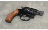 Smith & Wesson ~ Model 37 ~ Chief's Special airweight ~.38 Spcl. - 3 of 4