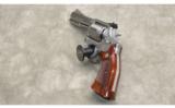 Smith & Wesson ~ 686-3 ~ .357 Magnum - 4 of 4