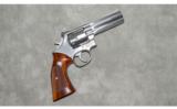 Smith & Wesson ~ 686-3 ~ .357 Magnum - 1 of 4