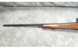 Weatherby ~ Mark V ~ .300 Wby. Magnum - 8 of 9