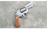 Smith & Wesson ~ Model 66-2 ~ .357 Magnum - 1 of 4