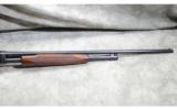 Winchester ~ Model 42 ~ .410 Bore. - 4 of 9