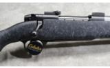 Weatherby ~ Mark V ~ .280 Remington - 3 of 9