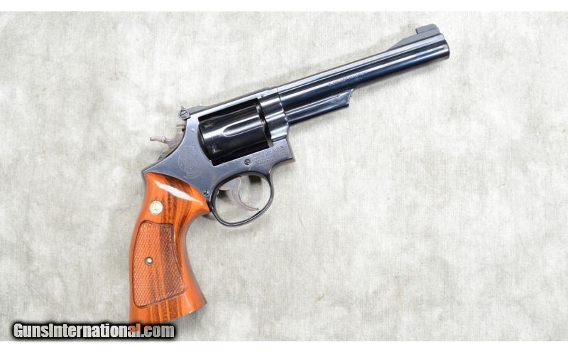 Smith & Wesson ~ 19-3 ~ .357 Magnum