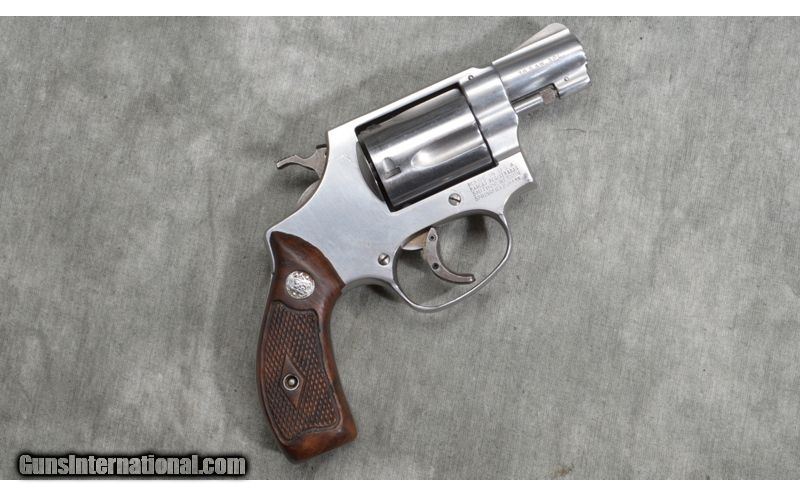 Smith & Wesson ~ Model 60 ~ .38 Special