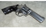 SMITH & WESSON ~ 617-6 ~ .22 LONG RIFLE - 3 of 4