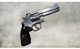 SMITH & WESSON ~ 617-6 ~ .22 LONG RIFLE - 1 of 4
