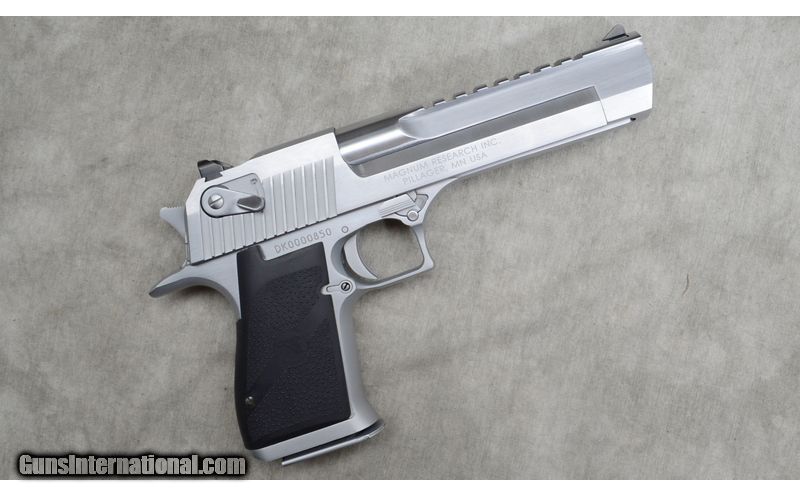 MAGNUM RESEARCH ~ DESERT EAGLE ~ .44 REMINGTON MAGNUM