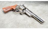 SMITH & WESSON ~ 29-10 ~ .44 REMINGTON MAGNUM - 3 of 5