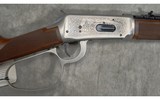WINCHESTER ~ 94 ~ John Wayne Commemorative ~ .32-40 WINCHESTER - 3 of 15