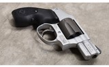 SMITH & WESSON ~ Model 342 AIRLITE TITANIUM ~ .38 SPECIAL - 3 of 4