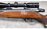 Weatherby ~ Mark V ~ .300 Weatherby Magnum - 9 of 11