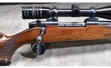 Weatherby ~ Mark V ~ .300 Weatherby Magnum - 3 of 11