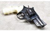 Smith & Wesson ~ 29-2 ~ Blue ~ .44 Magnum - 3 of 8