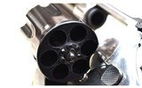 Smith & Wesson ~ 629-1 ~ .44 Magnum - 6 of 10