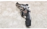 Smith & Wesson ~ 629-1 ~ .44 Magnum - 4 of 10