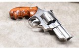 Smith & Wesson ~ 629-1 ~ .44 Magnum - 3 of 10