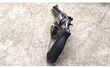 Smith & Wesson ~ 629-6 ~ Classic ~ .44 Magnum - 4 of 6