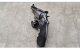 Smith & Wesson ~ 629-6 ~ .44 Magnum - 4 of 6