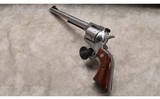Sturm Ruger & Co. ~ New Model Super Blackhawk ~ .44 Magnum - 4 of 6