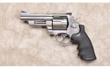 Smith & Wesson ~ 629-5 ~ .44 Magnum - 2 of 11