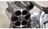 Smith & Wesson ~ 629 ~ .44 Magnum - 6 of 7