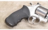 Smith & Wesson ~ 629-1 ~ .44 Magnum - 9 of 10