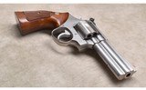 Smith & Wesson ~ Model 686 ~ .357 Mag. - 3 of 13