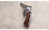 SMITH & WESSON ~ 629 ~ .44 MAGNUM - 4 of 6