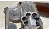SMITH & WESSON ~ 629 ~ .44 MAGNUM - 5 of 6